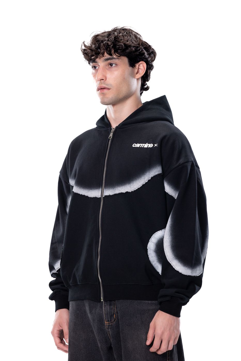 Carmine e-commerce, The Room · Nov 2025, look 1